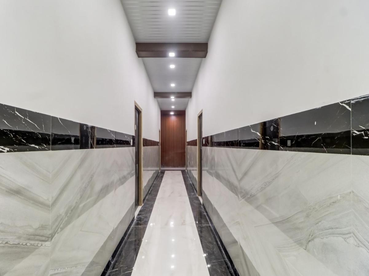 Oyo Flagship 83121 Hotel Rose Vip Saharanpur Eksteriør billede